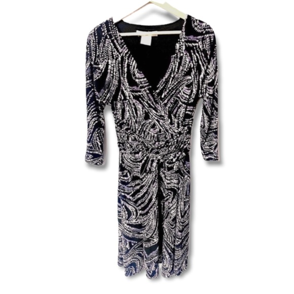 Evan Picone Dresses & Skirts - Evan Picone pretty dotted swirly print stretch jersey faux wrap dress
